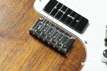 KTT-AM P-90/P-90 - Brown